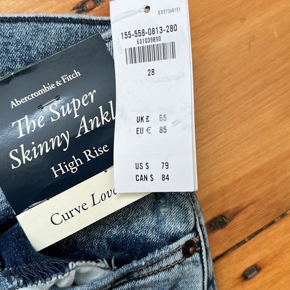 Abercrombie and fitch jeans - Picture 3 of 5